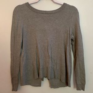 Open back key hole grey sweater